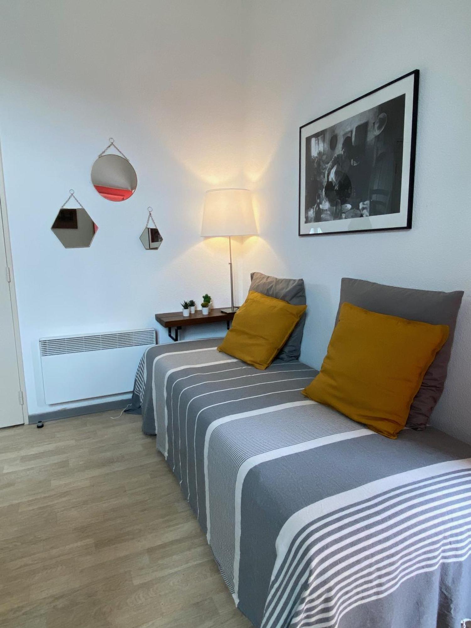 Appartements Soulac - Hyper Centre Et Plage ภายนอก รูปภาพ