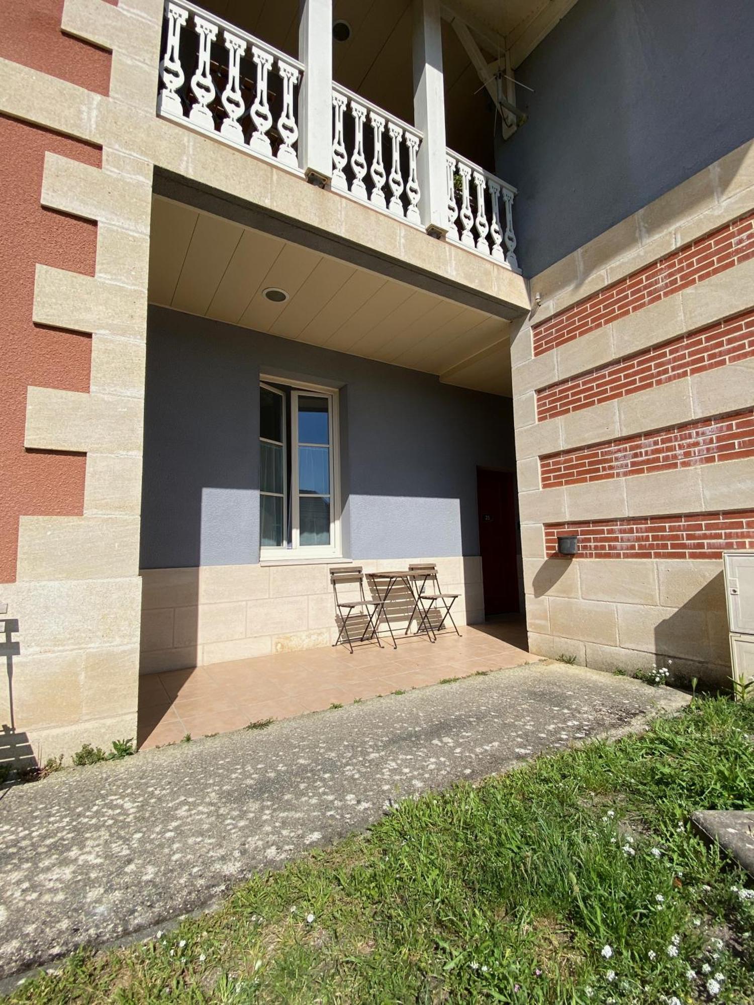 Appartements Soulac - Hyper Centre Et Plage ภายนอก รูปภาพ